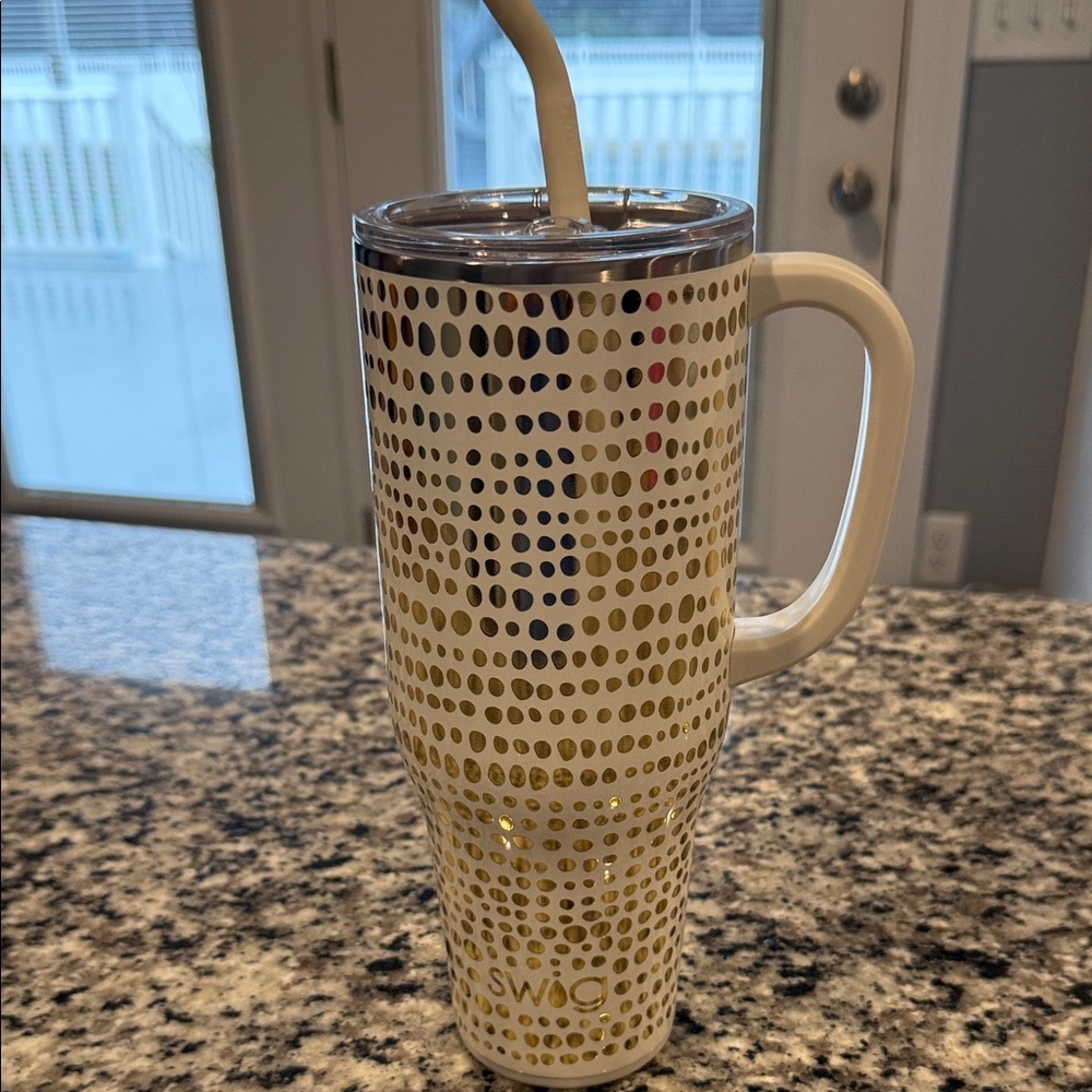 SWIG Cup